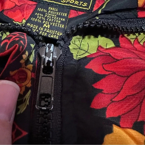 vintage floral lightweight windbreaker jacket in black and red jacket size m - Picture 6 of 12